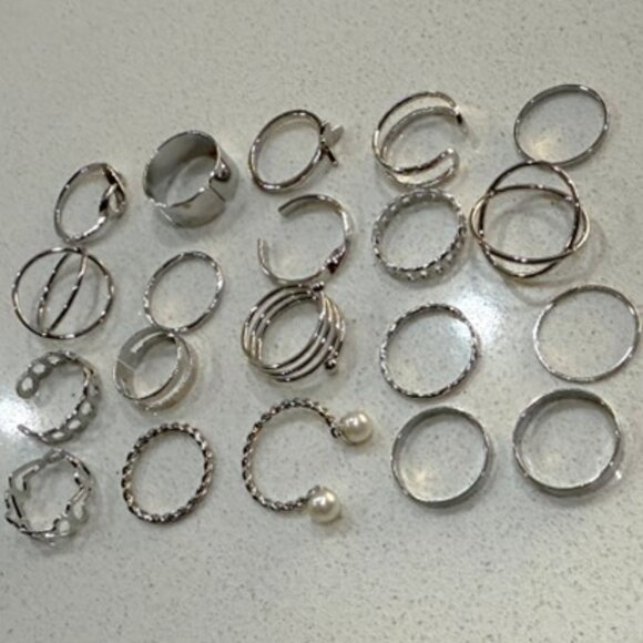 BUNDLE of 20 Silver Tone Rings NWOT - Picture 1 of 3